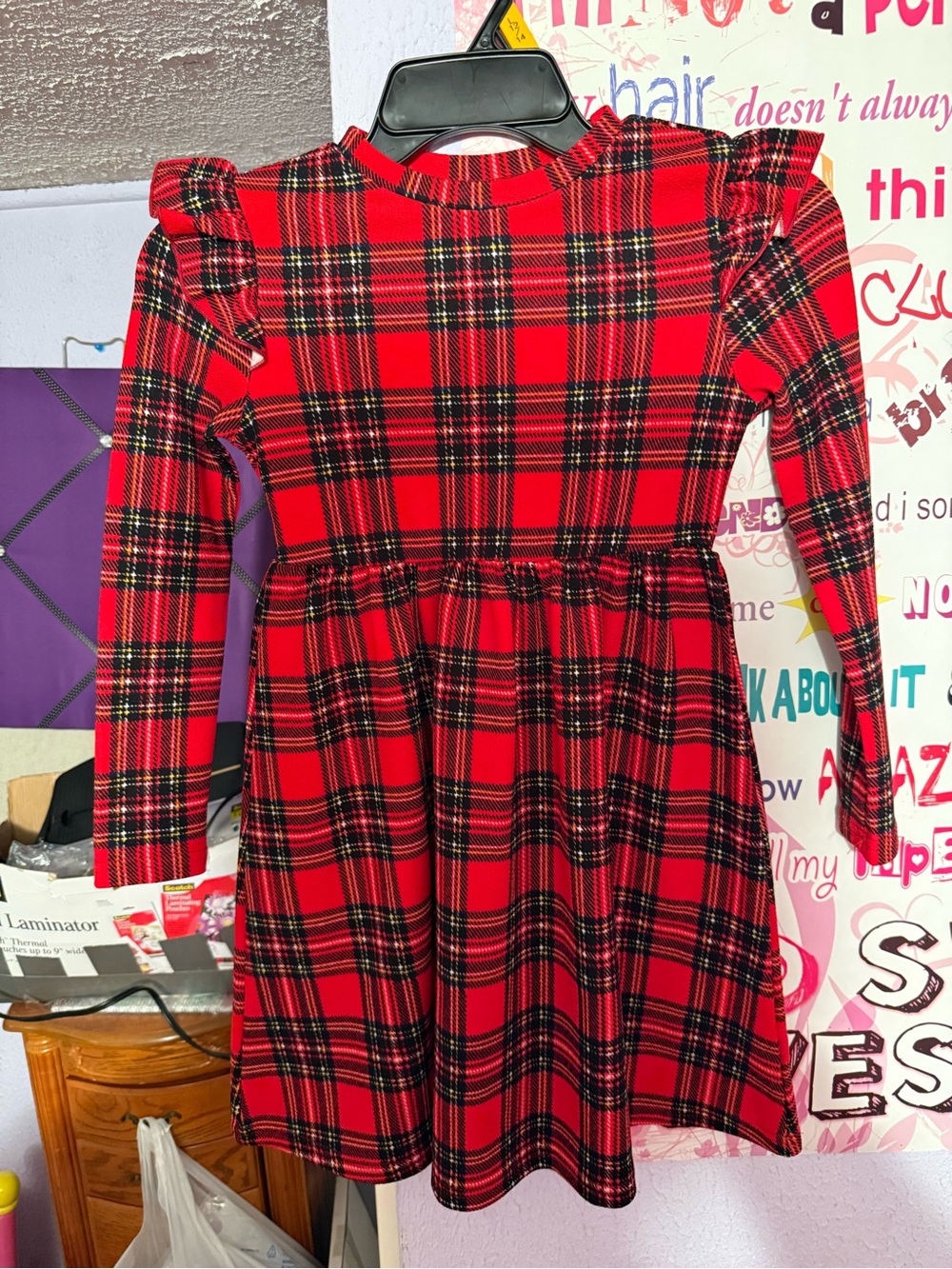 SHEIN Red & Black Plaid Ruffle Shoulder Dress for Kids